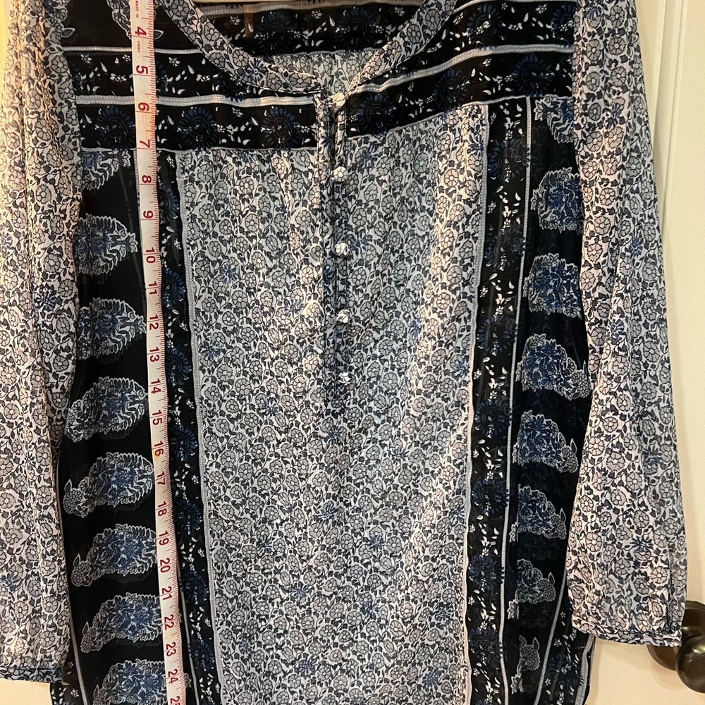 Lucky Brand Blue semi sheer print tunic